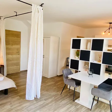 Apartment For2 In *