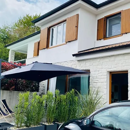 For2 In * Opatija